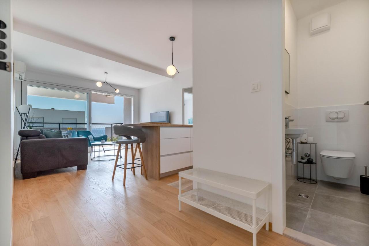 Dalmatia Apartment Znjan Сплит Екстериор снимка